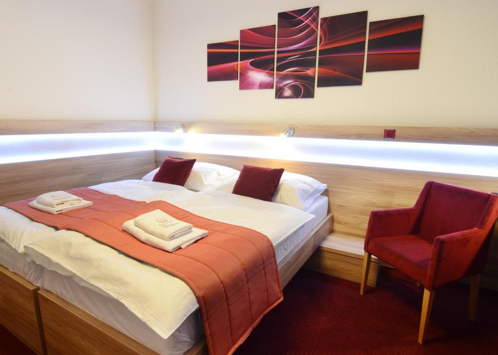 Hotel Uno Ústí nad Orlicí Kamer foto